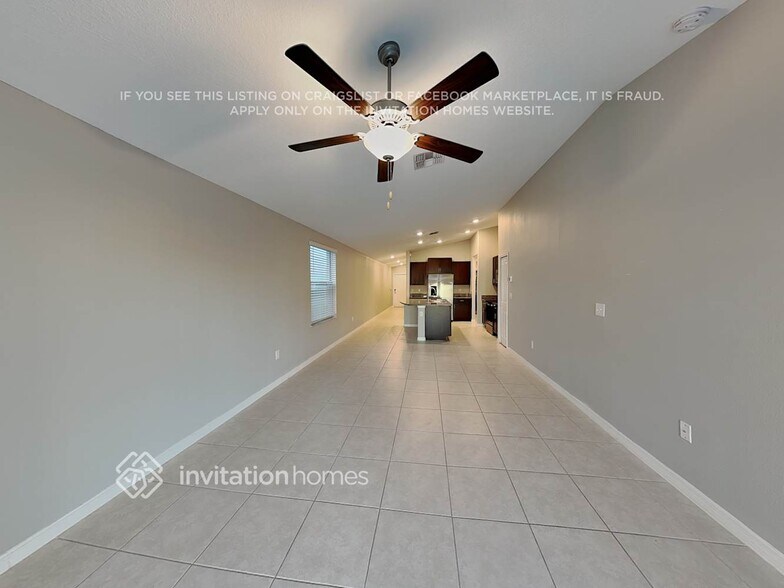 Building Photo - 2210 Treesdale Ave