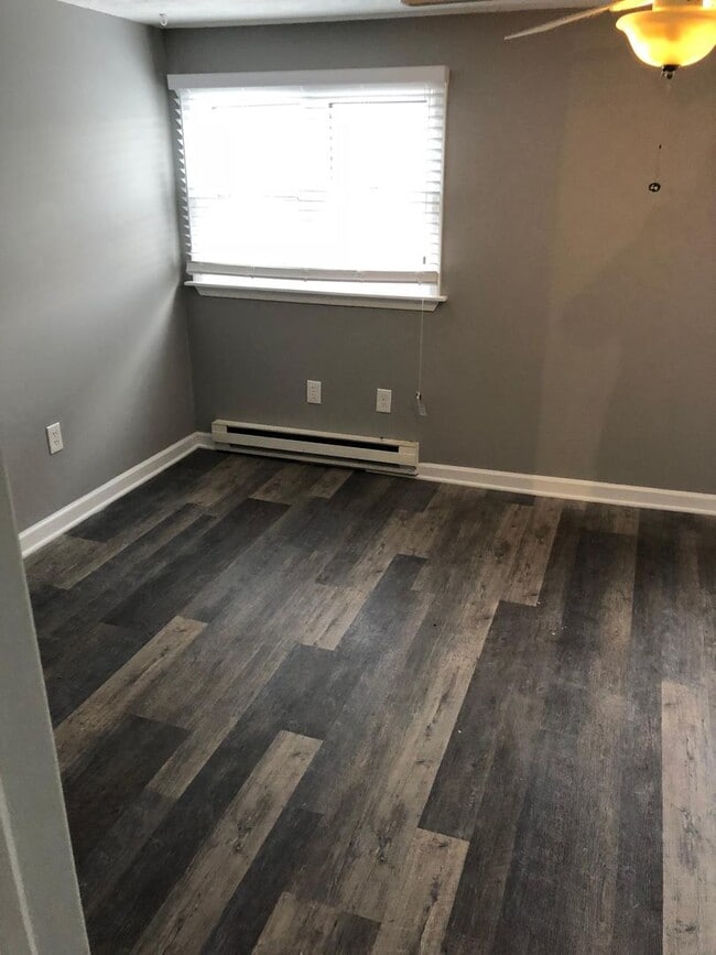 Building Photo - 3 bedroom 2 bath Home in Alburtis