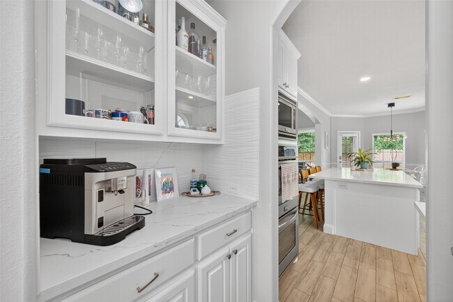 Building Photo - 25214 Evergreen Bend Dr