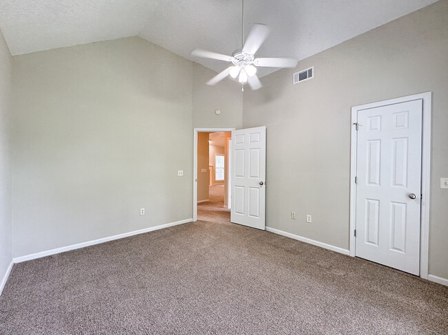 Building Photo - 1159 Bartlett Dr