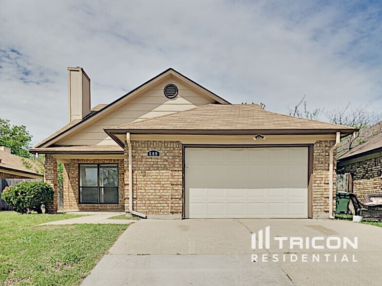Building Photo - 609 Eagle Trace Dr
