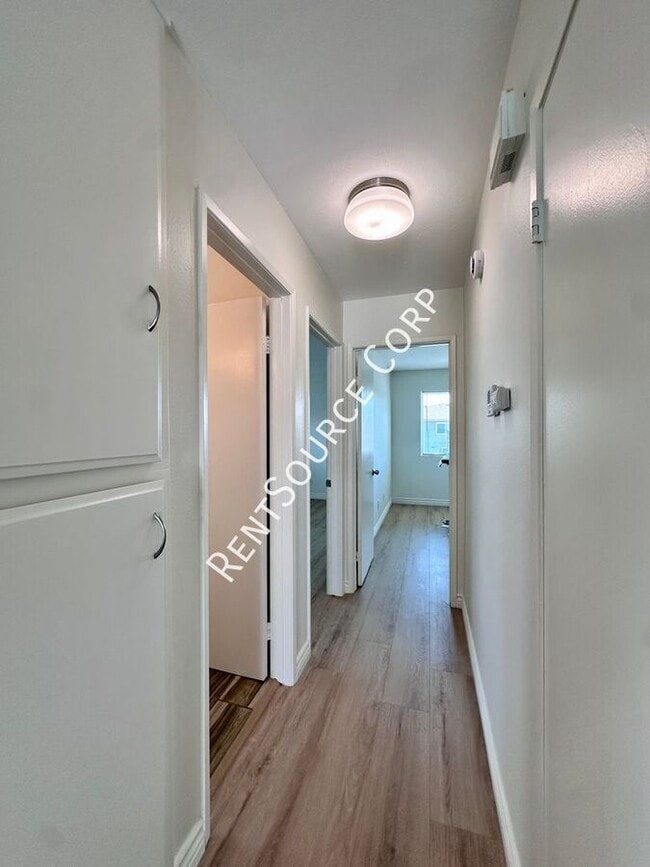 Building Photo - 20871 Plum Canyon Rd