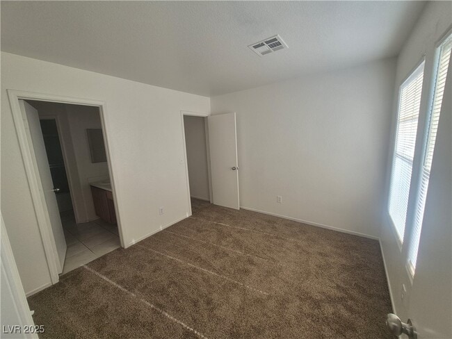 Building Photo - 2712 Wooly Rose Ave