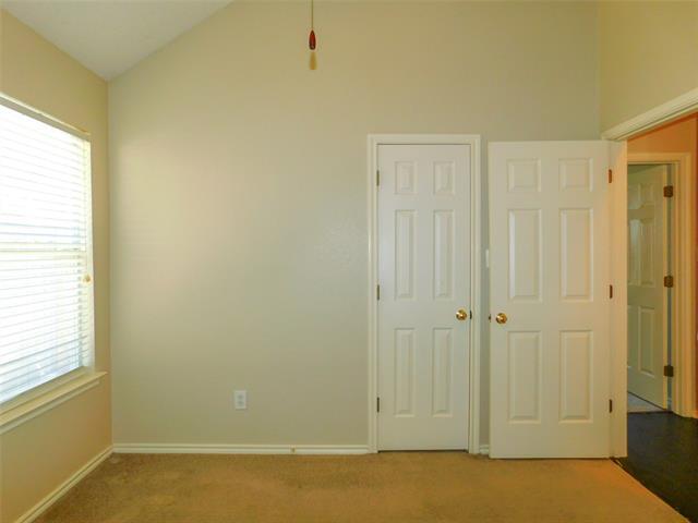 Building Photo - 8313 Montecito Dr