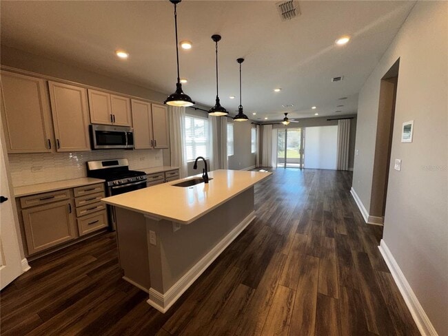 Building Photo - 2448 Spring Breeze Dr