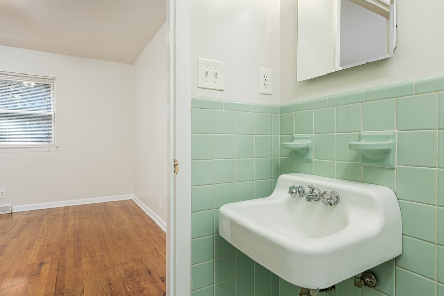 Building Photo - 315 Wygoda Cir