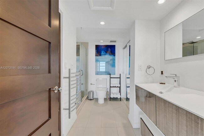 Building Photo - 6770 Indian Creek Dr