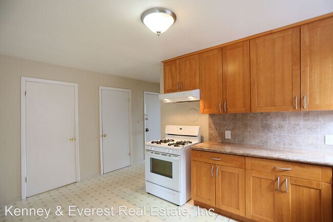 Building Photo - 1 br, 1 bath House - 948 South Van Ness Av...