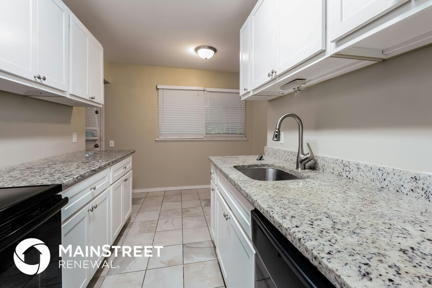 Building Photo - 11726 Criterion Ave