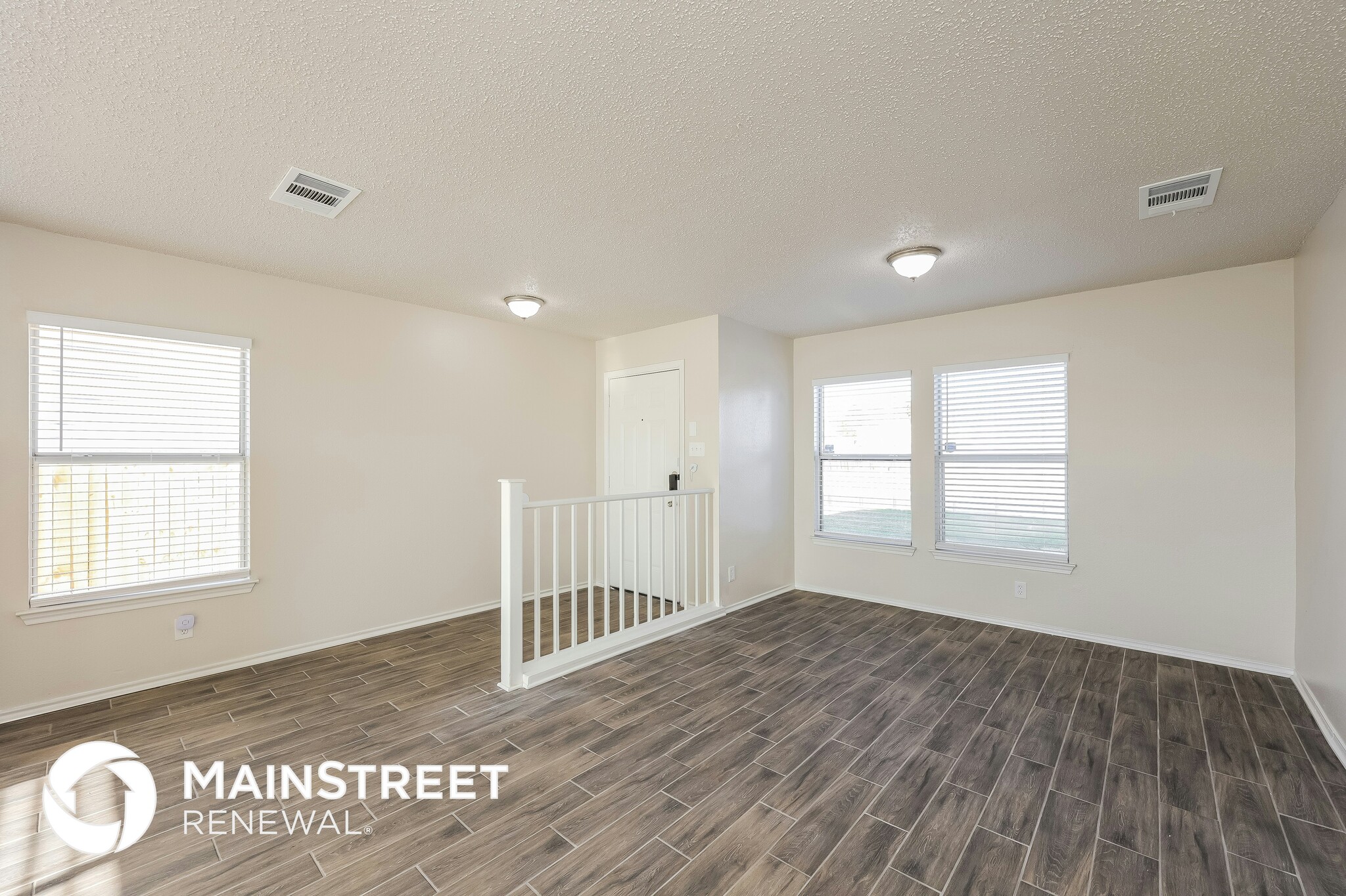 Building Photo - 8042 Chestnut Ash Dr