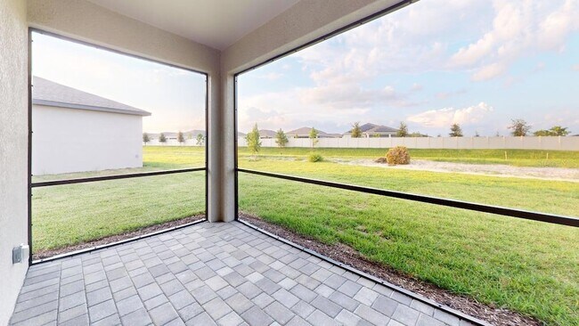 Building Photo - 1548 Saddlewood Cir