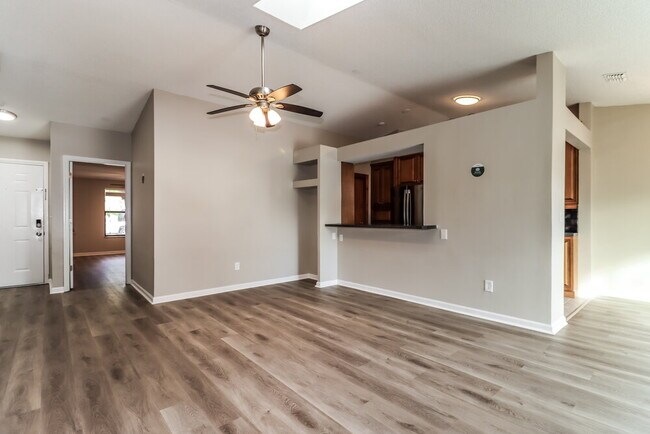 Building Photo - 12219 Hidden Brook Dr