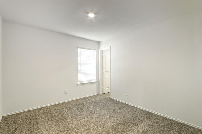 Building Photo - 21311 Violet Dusk Dr