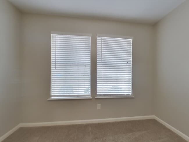 Building Photo - 22042 Soft Pines Ct