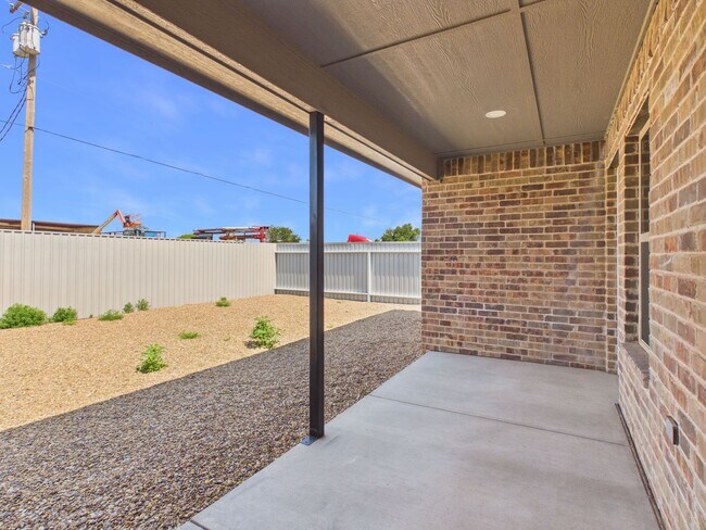Building Photo - 1124 Caprock St