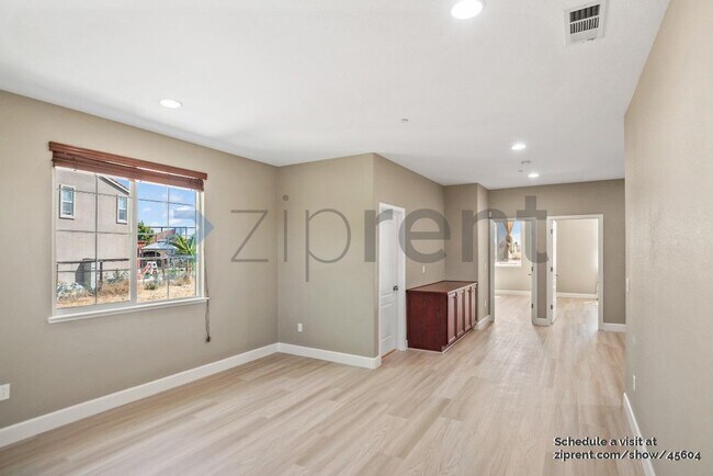Building Photo - 3356 Cydonia Court