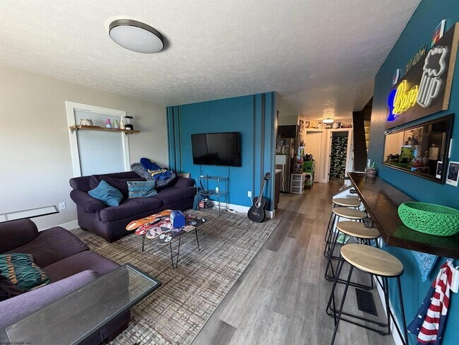 Building Photo - 32 Highland Ave