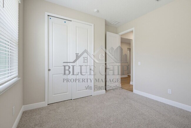 Building Photo - 1000 British Cir
