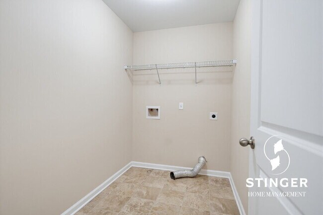Building Photo - 2 Congaree Way