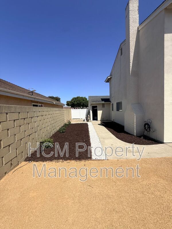 Building Photo - 23709 Maidstone Pl