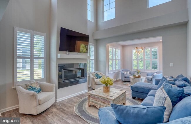 Building Photo - 33163 Oyster Cove Dr