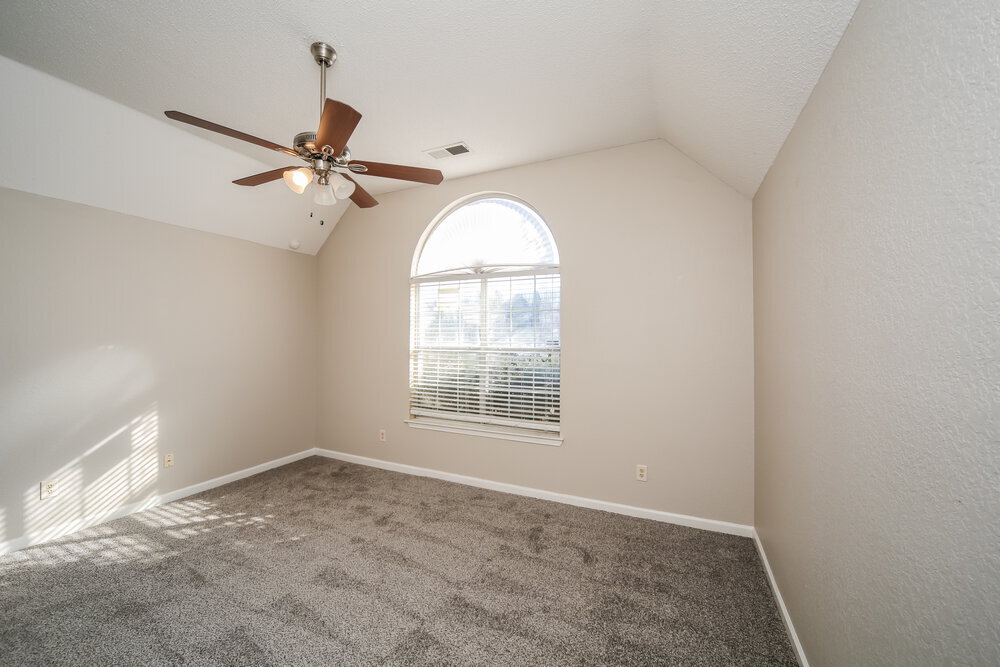 Building Photo - 6954 Naples Dr