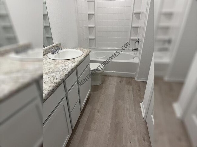 Building Photo - 43 Remington Ln