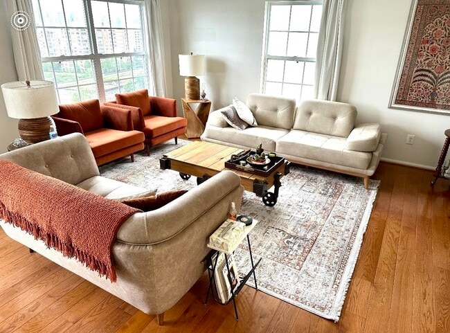 Building Photo - 34 Bergen Ridge Rd