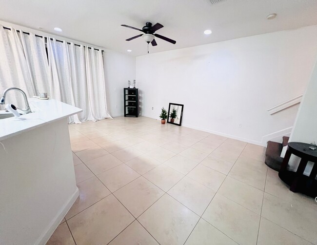 Building Photo - 8394 NW 113th Path