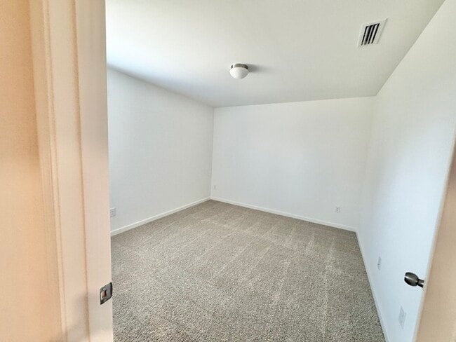 Building Photo - 4 br 3.5 ba NEW CONSTRUCTION in China Grove!