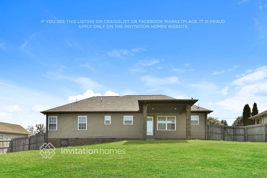 Building Photo - 436 Palamino Ln