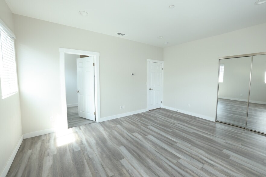 Building Photo - 1133 Browning Blvd