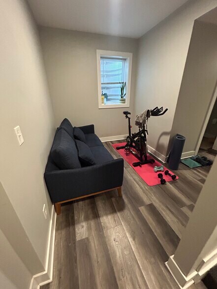 Flex Space - 145 W 2nd Ave