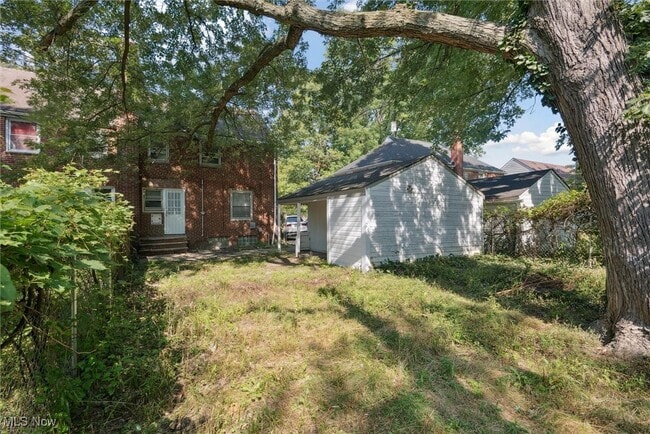 Building Photo - 4723 W 125th St