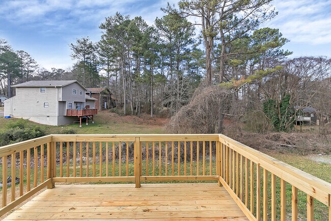 Building Photo - 2614 Bronco Trail