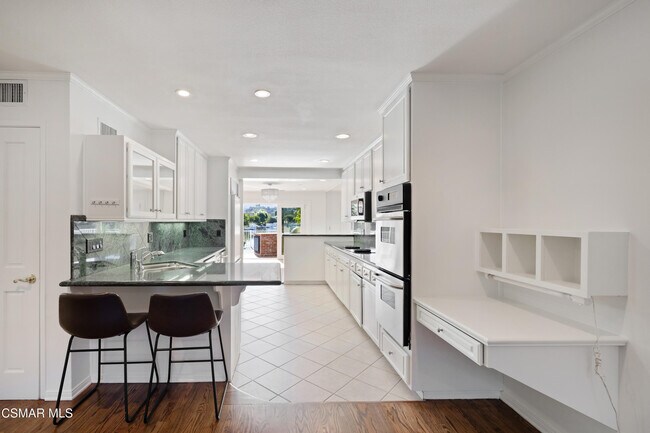 Building Photo - 32136 Beachfront Ln