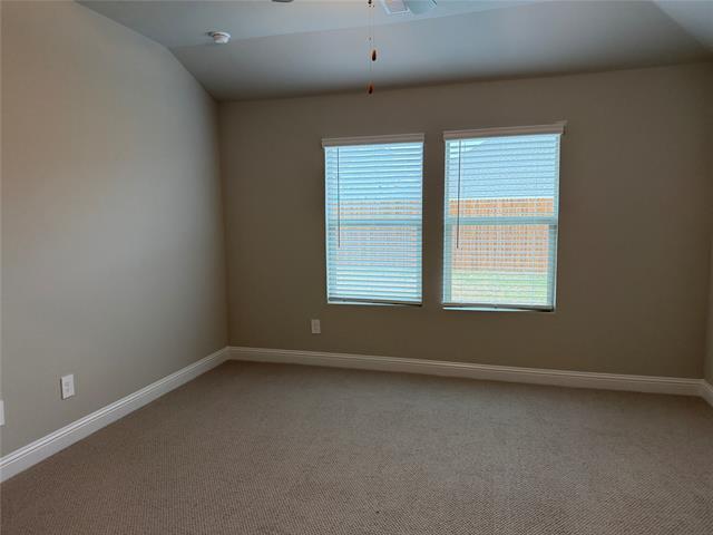 Building Photo - 716 Edgehurst Dr