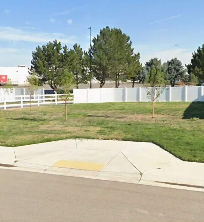 Building Photo - 4607 Highgarden Wy