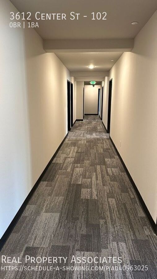 Building Photo - 3612 Center St