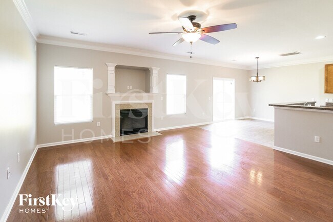 Building Photo - 137 Marinella Dr