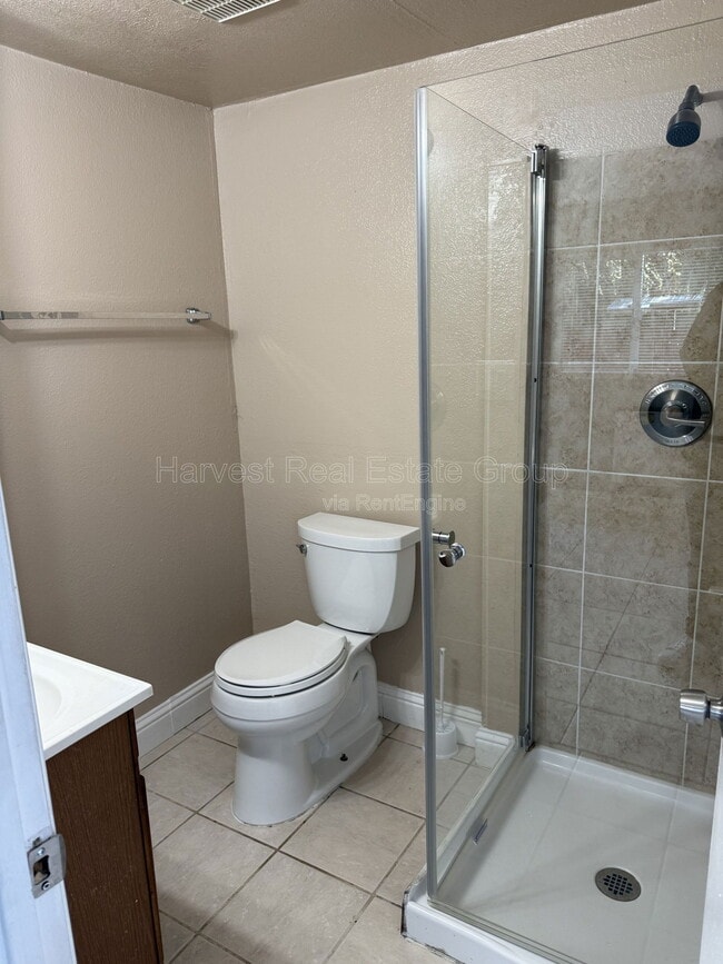 Building Photo - 2267 Huron Dr