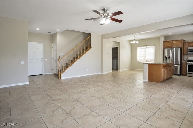 Building Photo - 11925 Orense Dr
