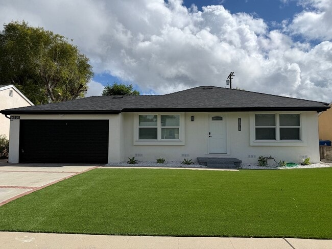 Building Photo - Bassest Properties