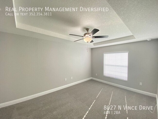 Building Photo - 8027 N Vince Dr