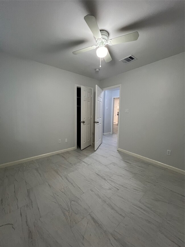 Building Photo - 4529 Galesburg St