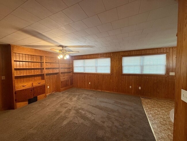 Building Photo - Guntersville, AL Home for Rent!