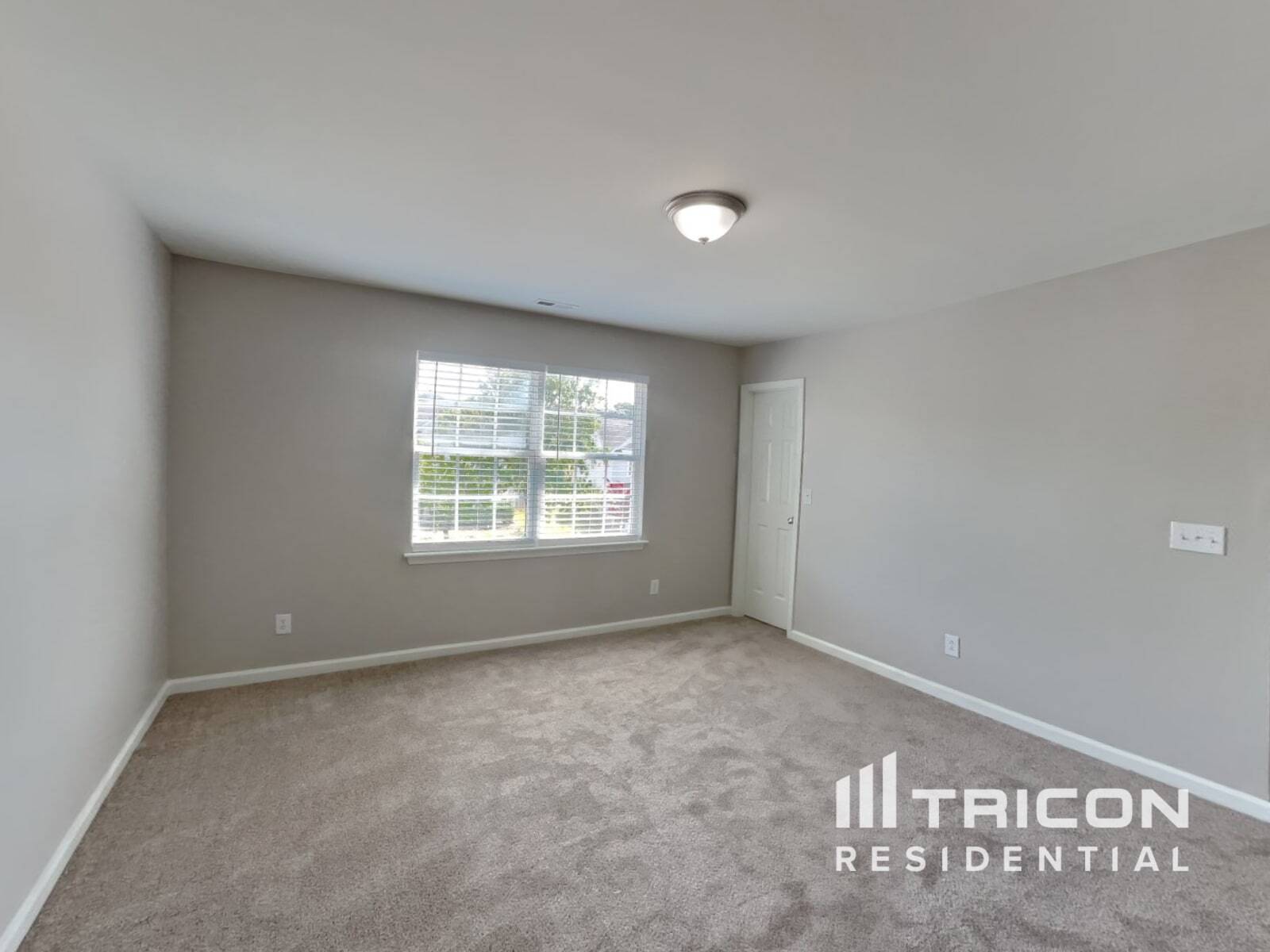 Building Photo - 1104 Braemar Highland Dr