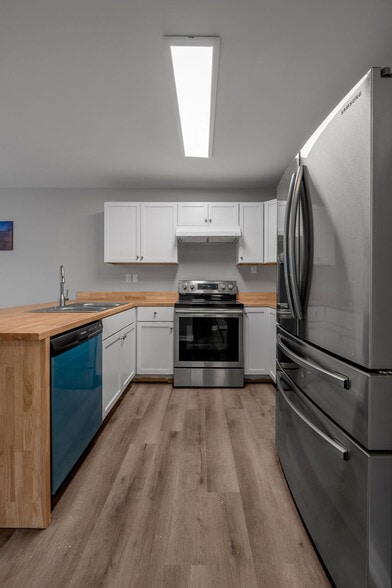 Building Photo - 242 Elkhorn Meadows Dr