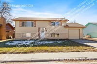 Building Photo - Single-Family Home in Pueblo