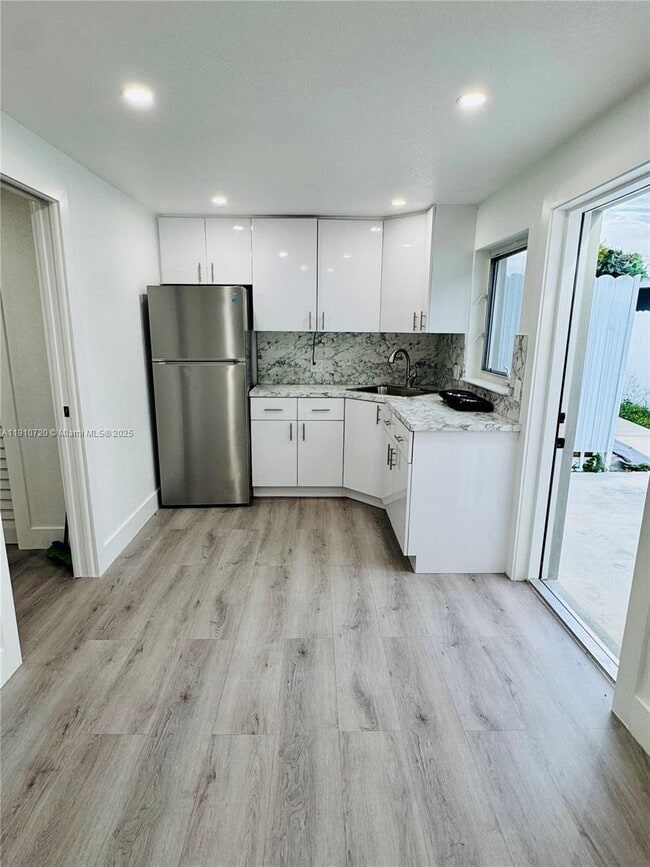 Building Photo - 3450 NW 170th St